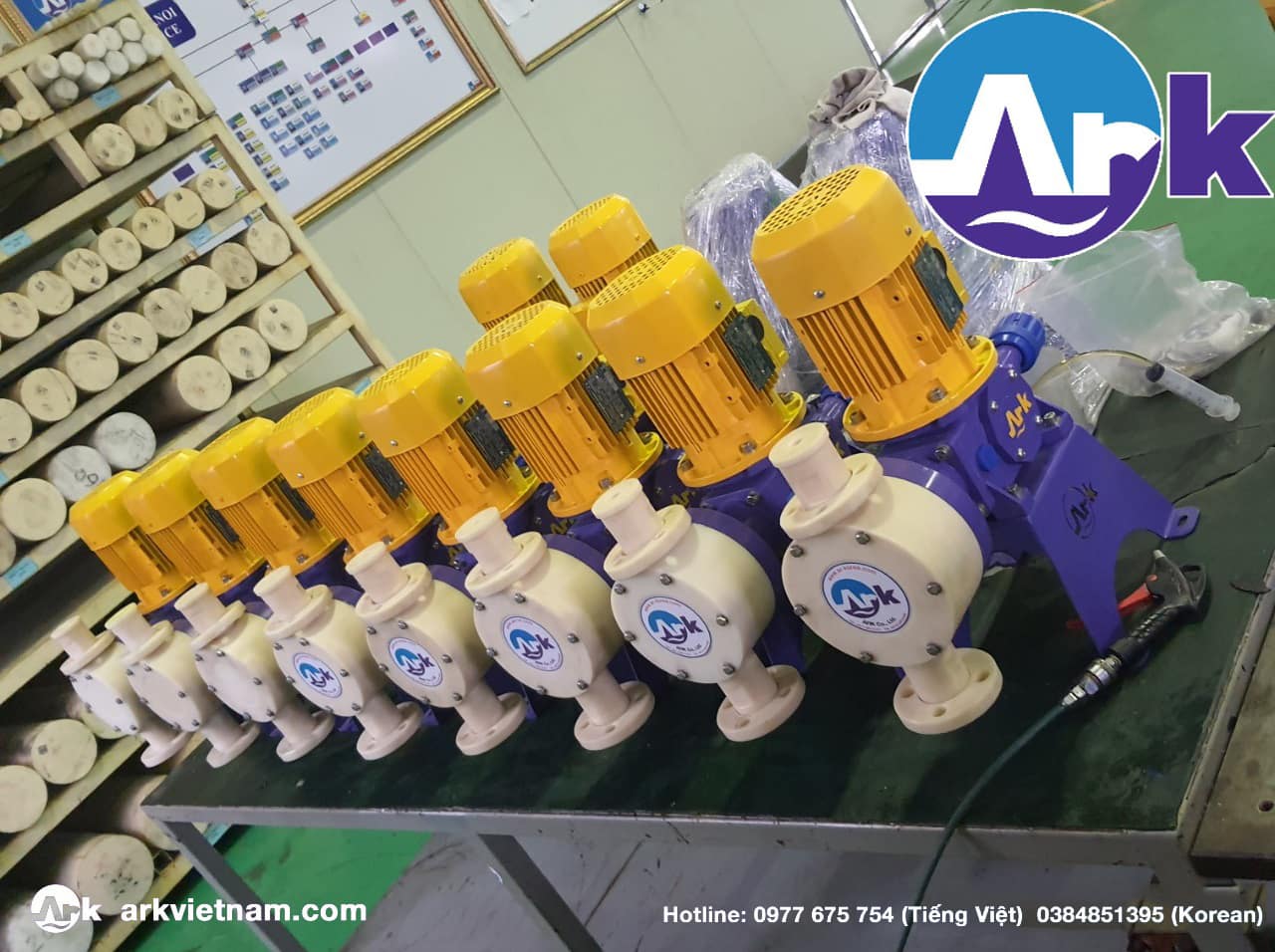 bơm định lượng hóa chất