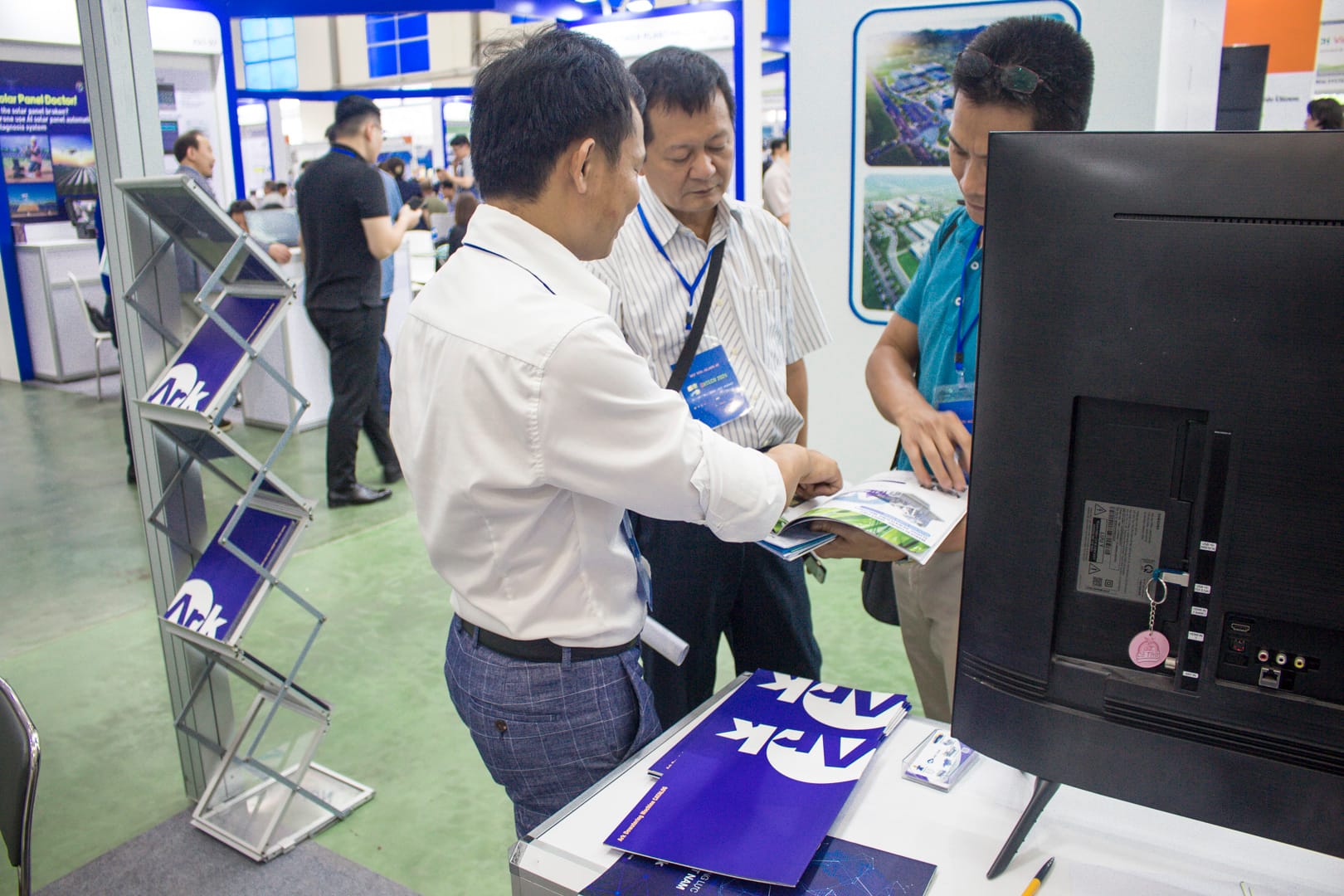 ARK Việt Nam đối tác tin cậy tại triển lãm ENTECH Hà Nội